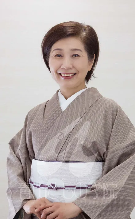 青山きもの学院講師 奥崎佳子先生