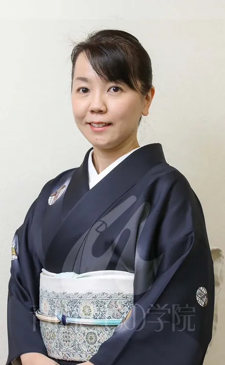 青山きもの学院講師 鈴木奈津子先生